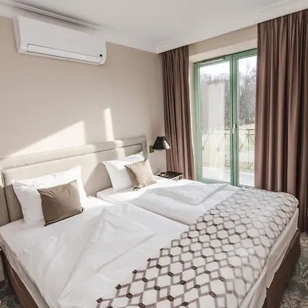 Otel Parkowa Sypialnia *