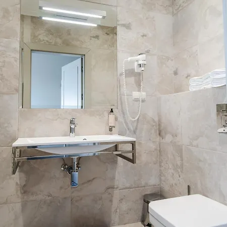 Otel Parkowa Sypialnia Rozalin (Pruszkow)